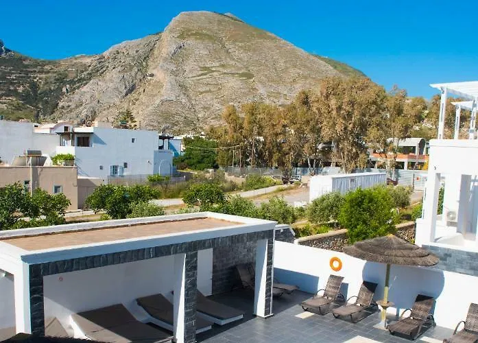 Ino Kamari (Santorini)