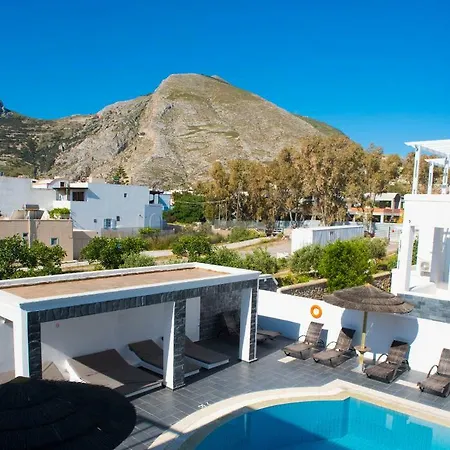 Ino Kamari (Santorini)