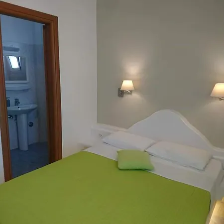Ino Hotel 3*
