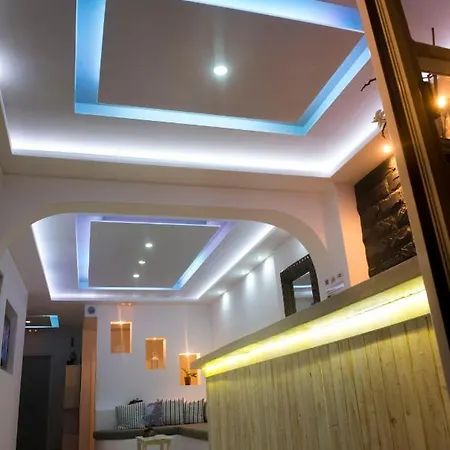 Ino Hotel 3*