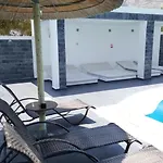 Hotel Ino Kamári