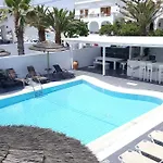 Ino 3* Kamári