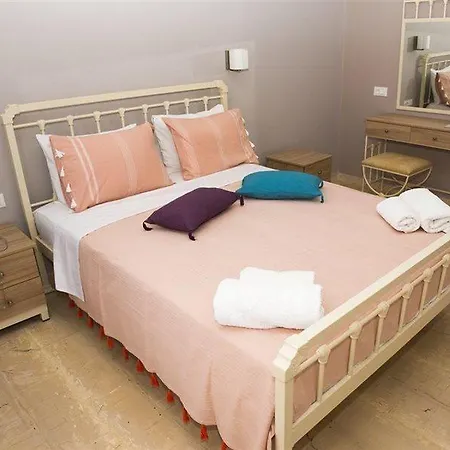 Ino Hotell 3*