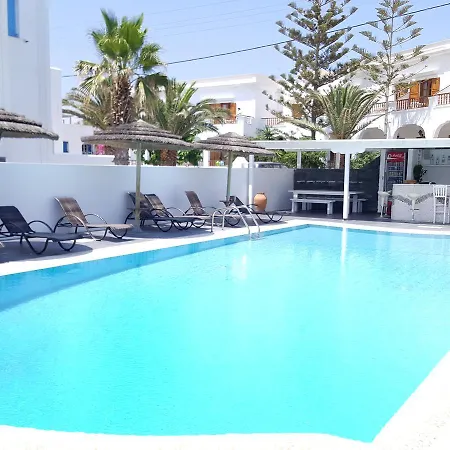 Hotell Ino 3*