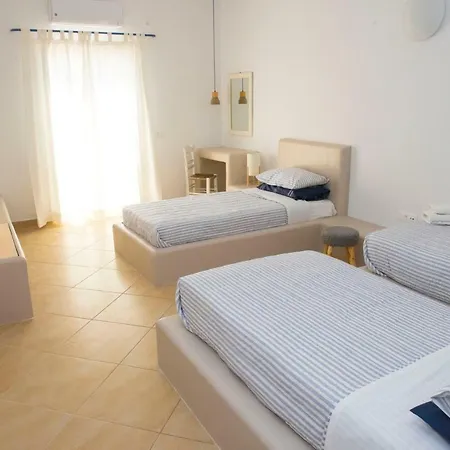 Ino Hotell Kamári