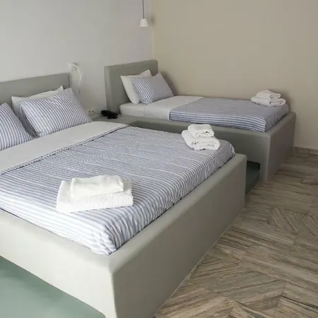 Hotell Ino 3*