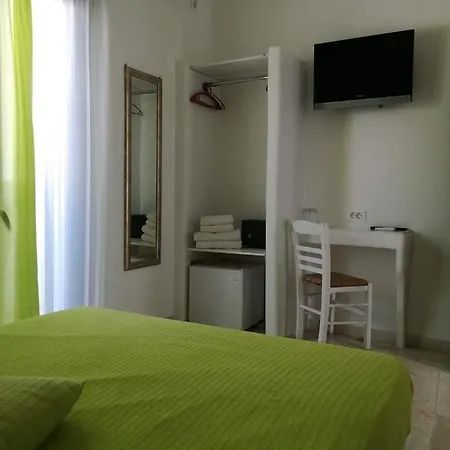 Hotell Ino Kamári